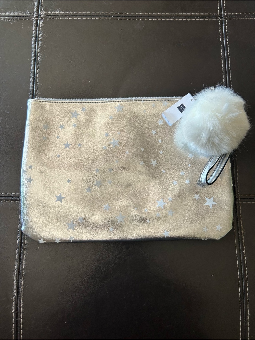 GAP metallic Silver Star Makeup Bag-NWT